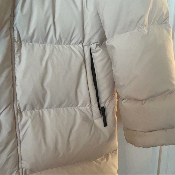 Aritzia Super Puff Mid Length Matte Pearl - Picture 7 of 11